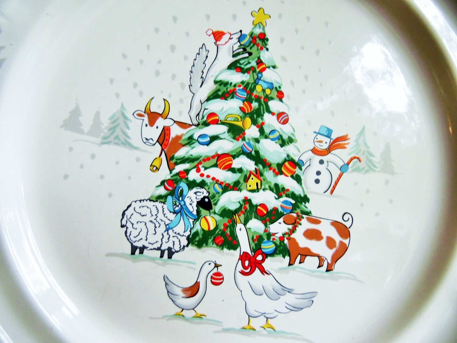 1 NEW OTHER(old stock) INTERNATIONAL CHINA COUNTRY CHRISTMAS DINNER PLATE 10 3/4