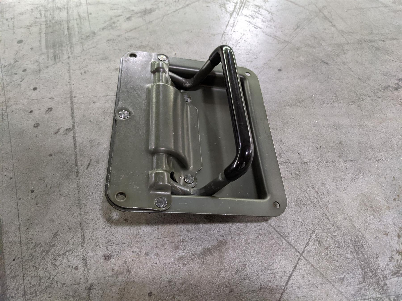 Bottom Cargo Door Latch Handle Flush Catch Humvee 12339881 5340011971238 5073 - Picture 1 of 4