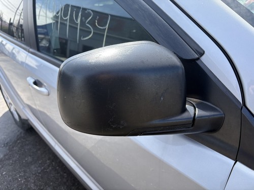 Used Right Door Mirror fits: 2014 Dodge Journey Power manual folding heated moul