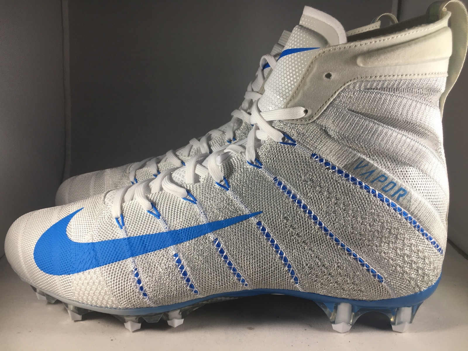 Nike Vapor Untouchable 3 Elite Mens size 11 12 Football Cleats AH7409-140