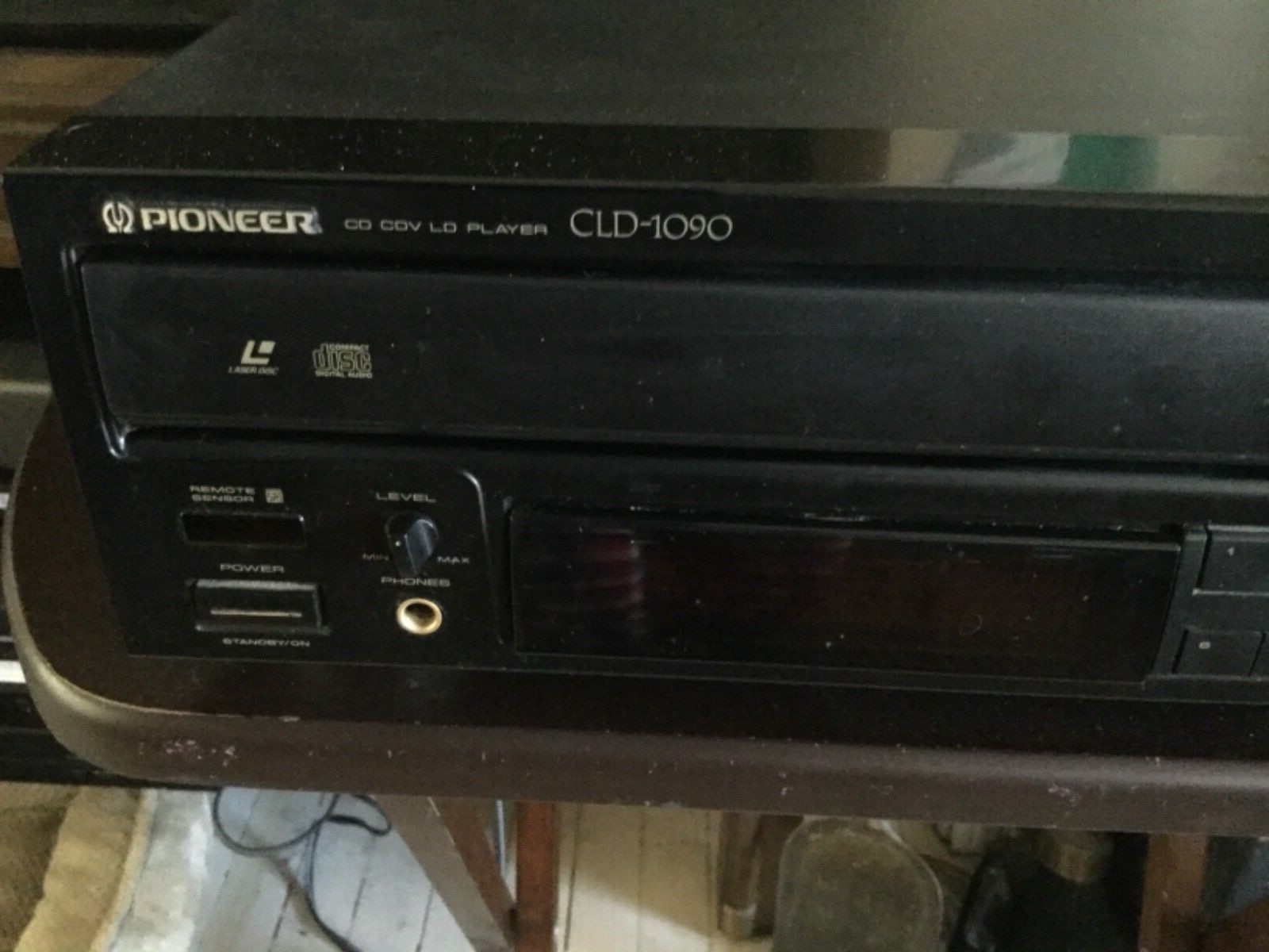 Pioneer CLD 1090 LASER DISC Player WORKS GREAT