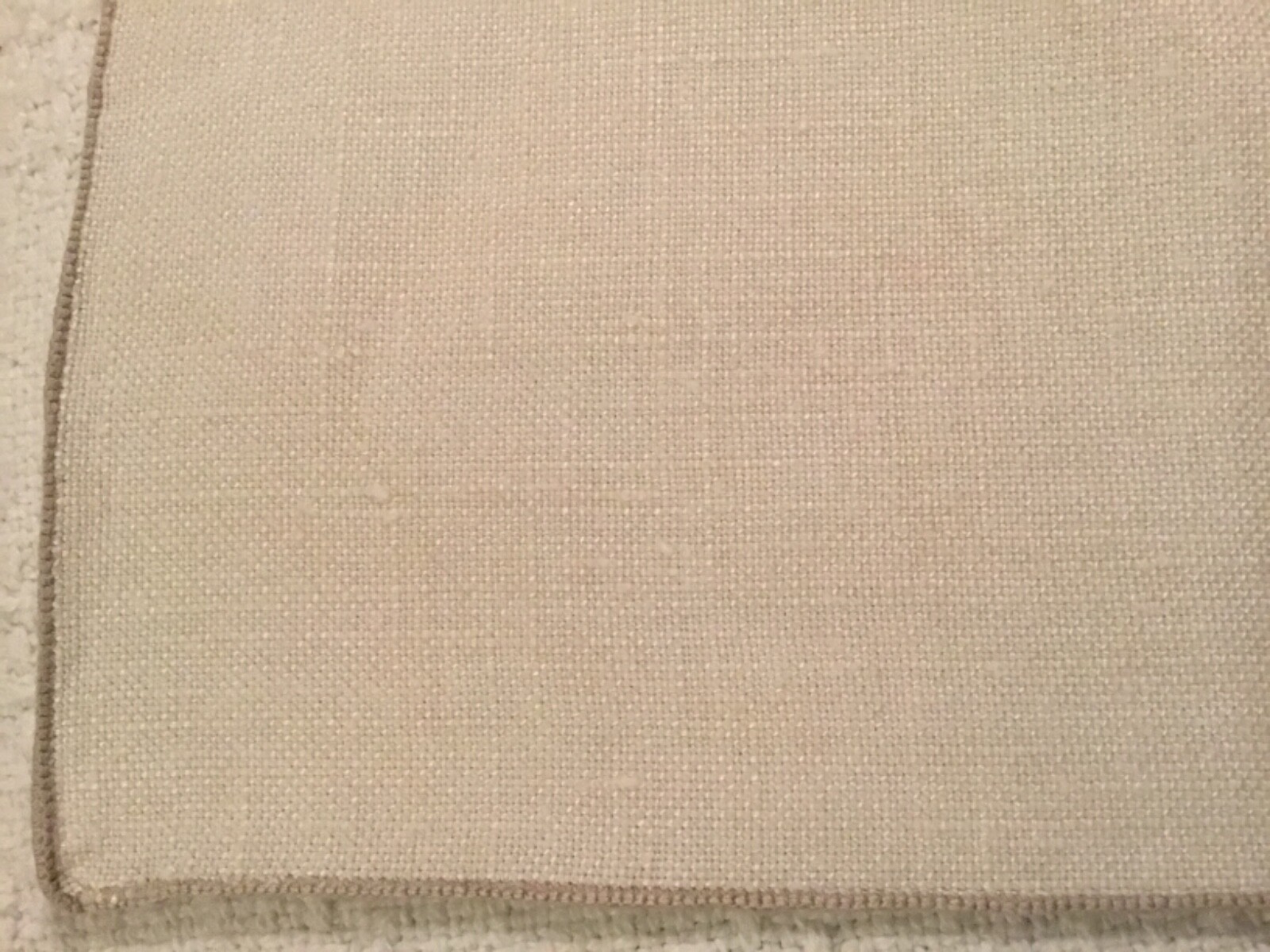 Elegant  Hand Embroidered Napkins Handkerchiefs Scarf Linens Set of 6 15x16”