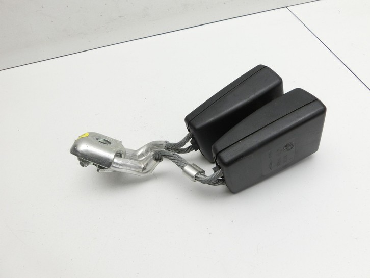 VW Golf VI 5K 08-12 Lim Gurtschloss Links und Mitte Hinten VW Golf VI 5K 08-12 26.01.2012 1K0857739M 1K0857739MQVZ... Vorschau 4