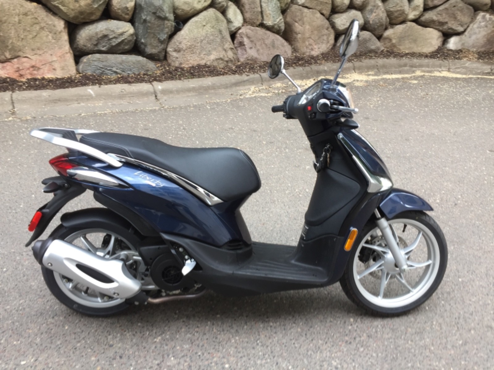 2018 Piaggio Liberty 150i Scooter New Only 49 miles
