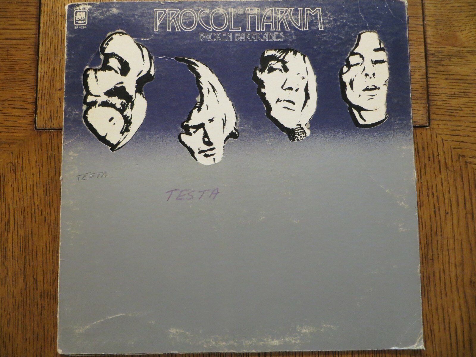 Procol Harum – Broken Barricades - 1971 - A&M Records SP