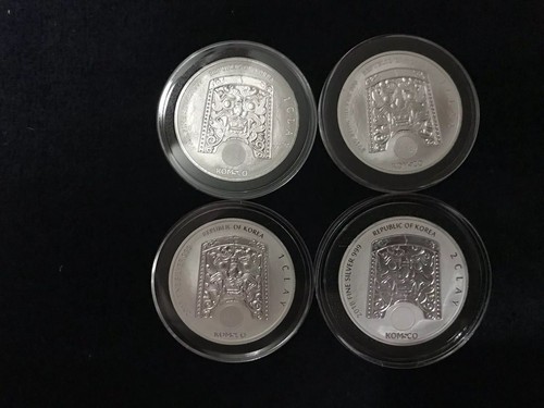 South Korean Chiwoo Complete Set Of 11 In Premium Black Ring Capsules!