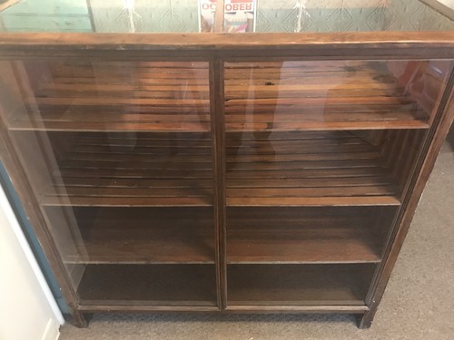 Antique Cigar Display Stand Beautful Wood & Glass 4 Shelves Humidor Cash Wrap