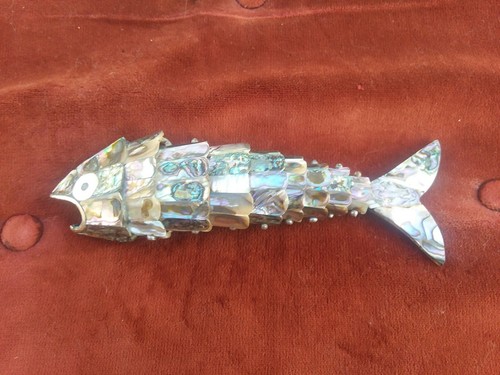 Vintage Abalone Mother Of Pearl Articulated Fish Bottle Opener 7