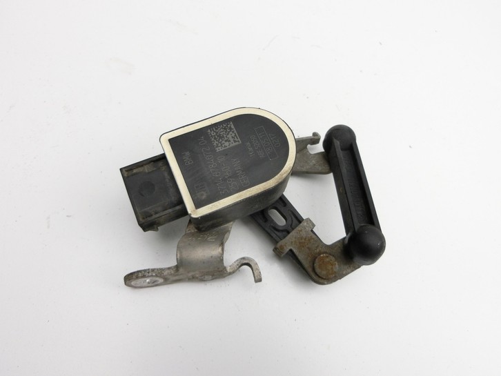 BMW F01 750iX 08-12 Xenon LWR Sensor Neigung Links Vorne BMW F01 750iX 08-12 09.06.2011 6781361 37146781361 6784072... Vorschau 3