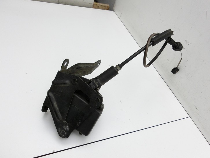 BMW 3er E46 99-01 Relais Stellmotor Tempomat Geschwindigkeitsregelung BMW 3er E46 99-01 10.07.2000 65718369027... Vorschau 5