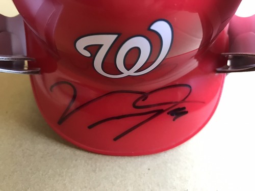 GEM! Victor Robles SIGNED Washington Nationals Baseball Mini Helmet 1- JSA COA