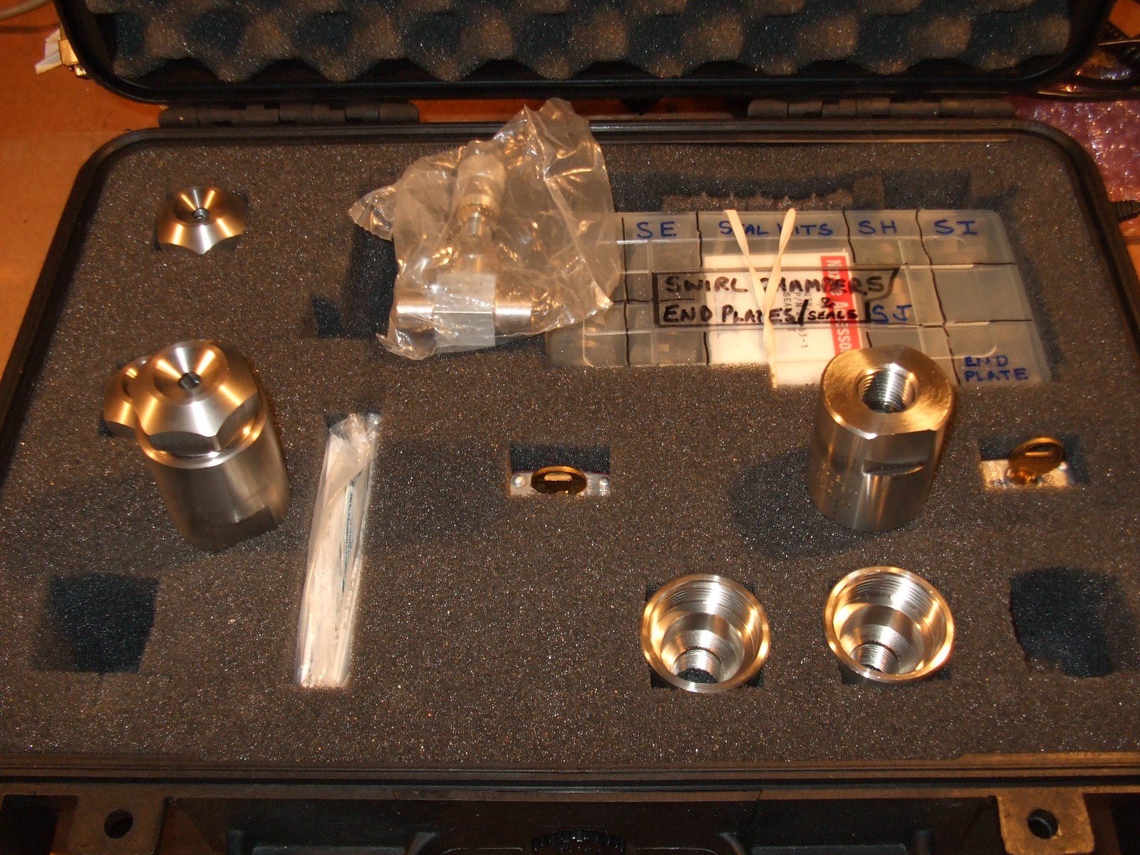 NEW Delavan SDX 316SS Spray Dry Nozzles Complete 3/8