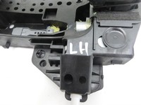 Audi Q3 8U 11-14 Türgriff Griff aussen Links Hinten  LZ9Y Audi Q3 8U 11-14 25.04.2013 8U0837885 gebraucht Vorschau 2