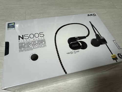 AKG N5005 Reference Class 5-driver Configuration In-Ear