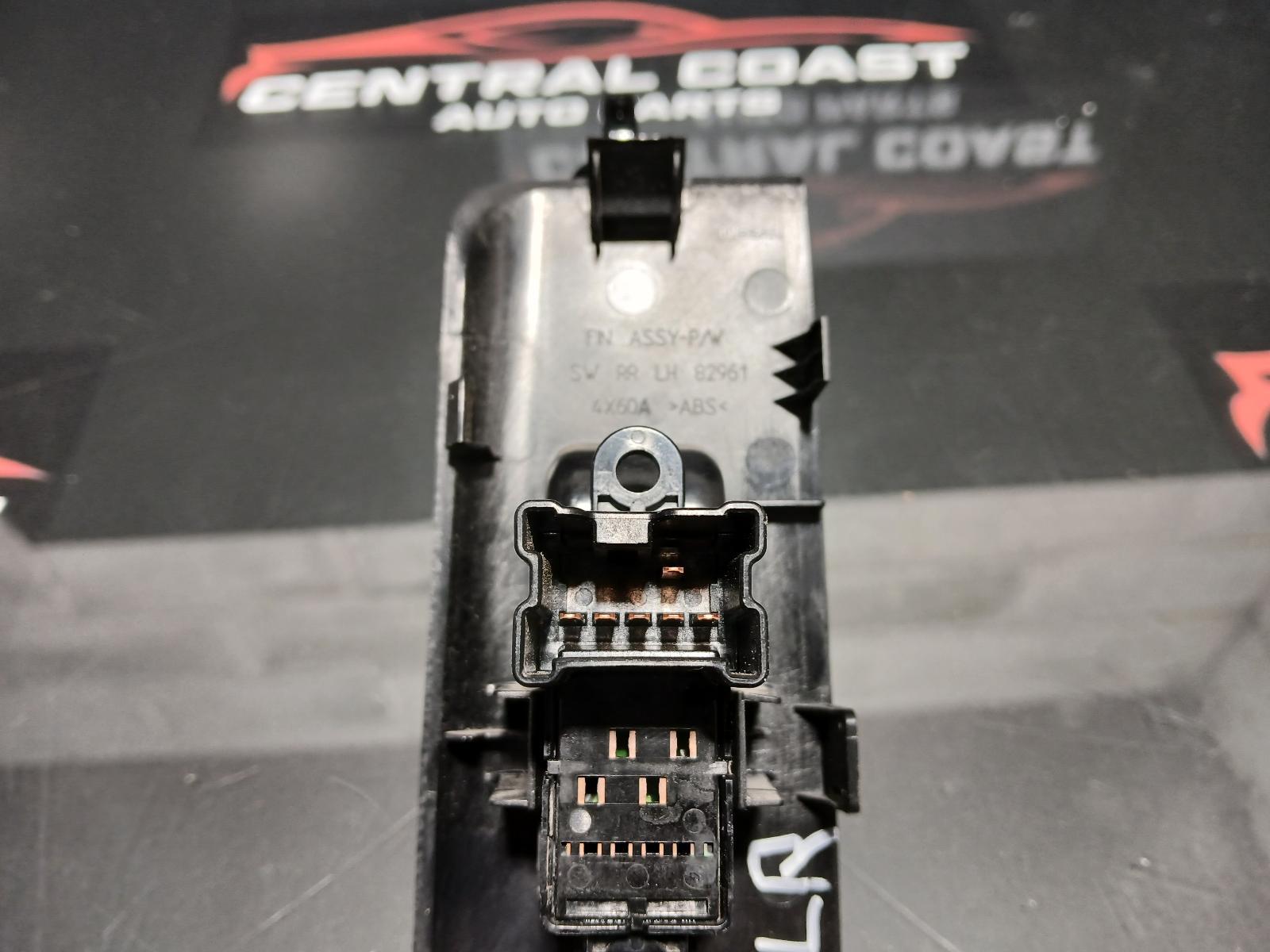 2013 Nissan Navara POWER WINDOW SWITCH D40 LH REAR 09/05-08/15 05 06 07 08 09 10 11 image 4
