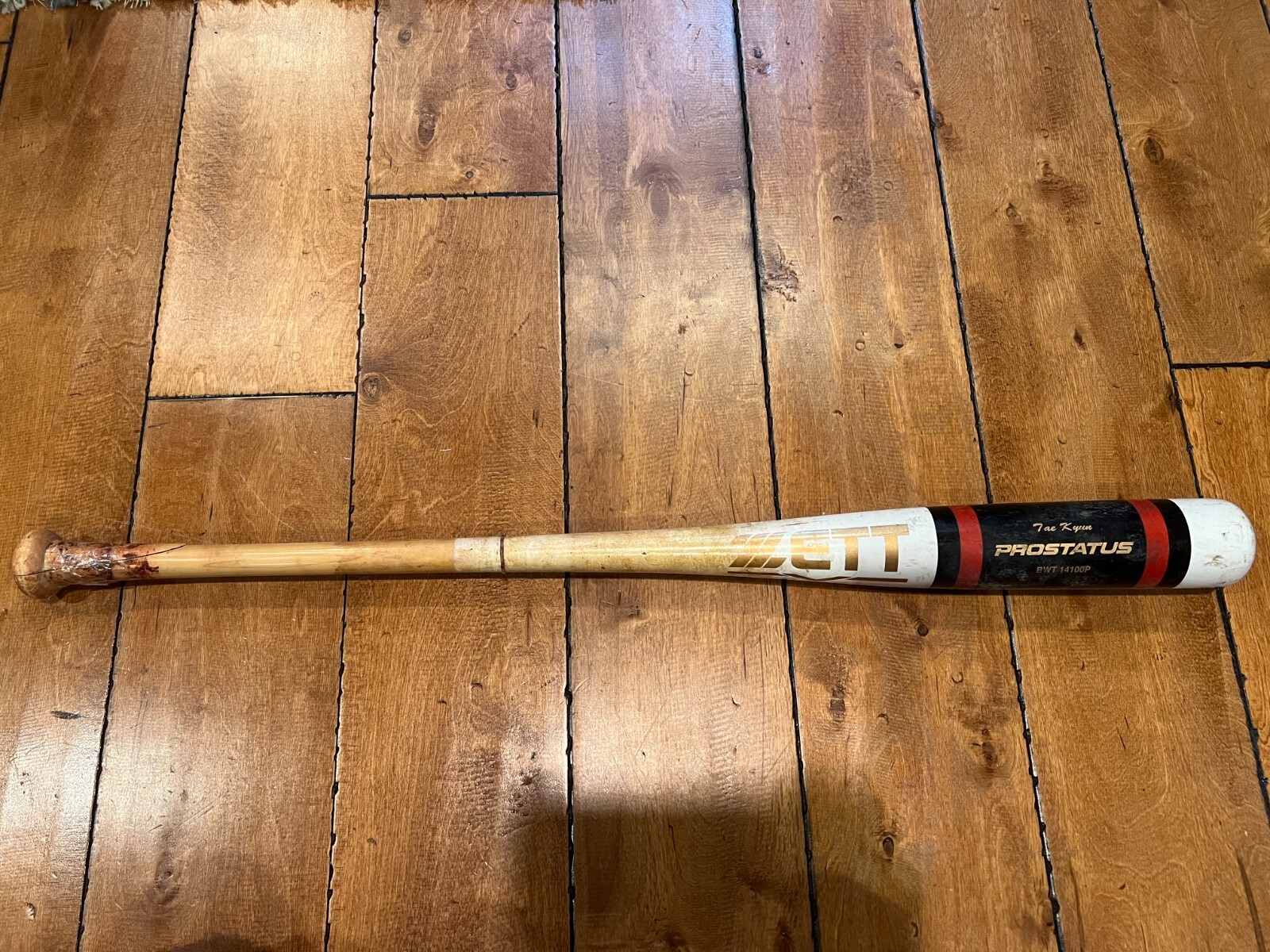 TAE KYUN KOREAN BASEBALL ZETT PROSTATUS BAT BWT 14100P Game