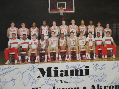 1986 Miami (Ohio) Men's Basketball Program(18 Signed/JERRY  PEIRSON/RON  HUNTER)
