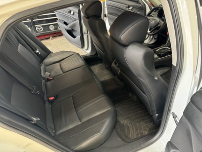 image 8 of interior