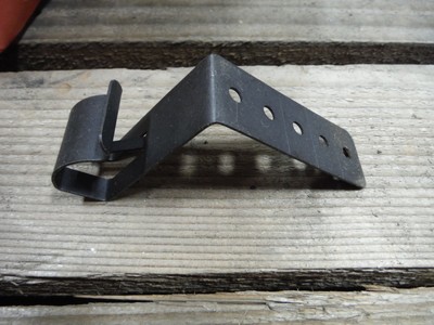 Thomas and Betts offset conduit to stud clip (SSF-SS 1/2 3/4D)