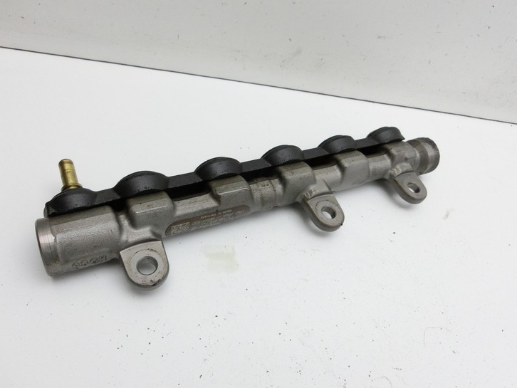 Nissan X-Trail T31 10-14 dCi 2,0 110KW Verteilerrohr für Hochdruck Verteiler Nissan X-Trail T31 10-14 21.09.2011... Vorschau 3