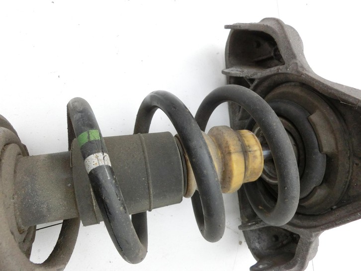 Audi A4 8E B7 04-08 Kombi Stossdämpfer Federbein Vorne Rechts Audi A4 8E B7 04-08 12.07.2006 8E0413031DF gebraucht Vorschau 3