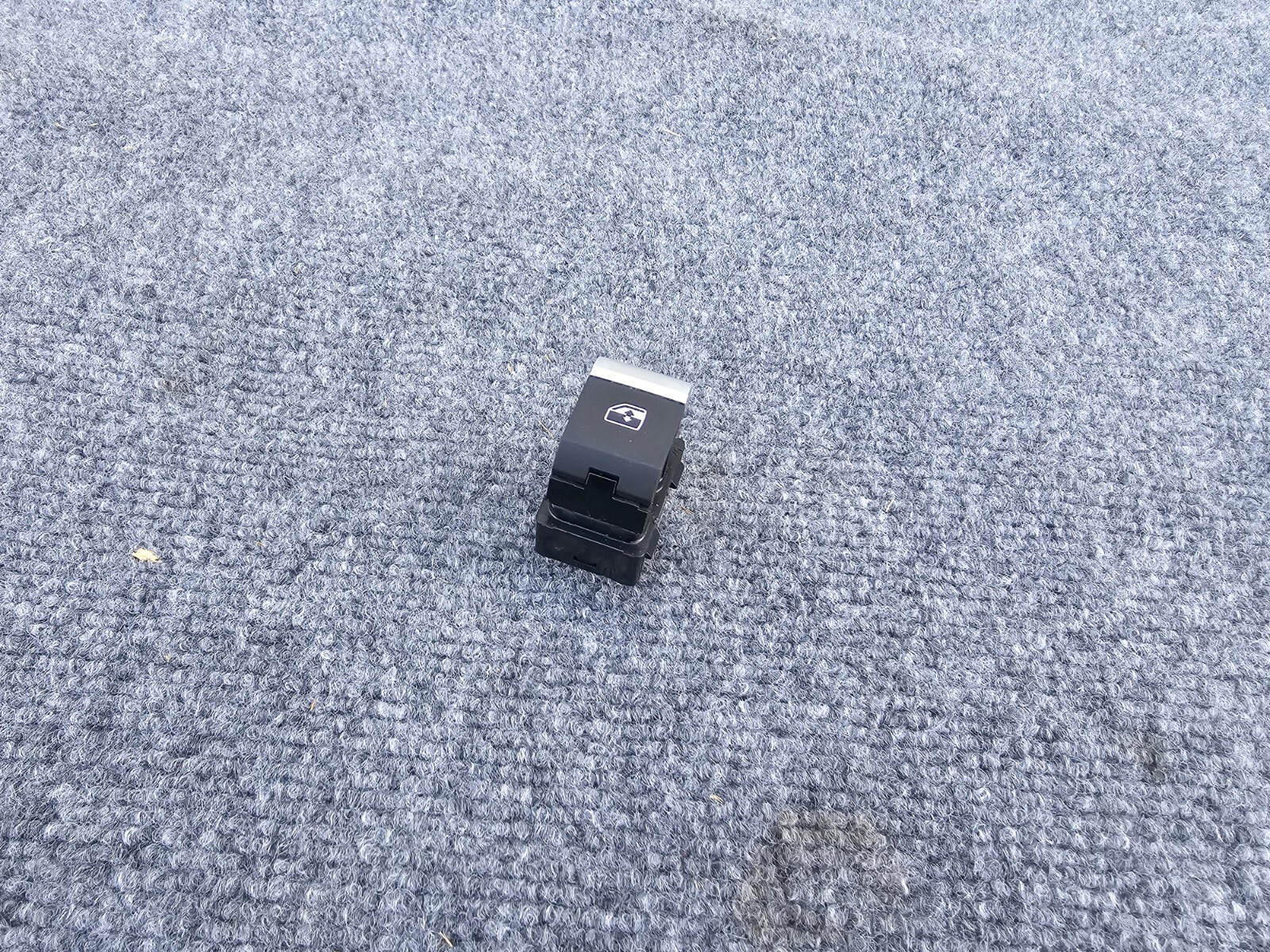 DOOR WINDOW CONTROL SWITCH ASSEMBLY OEM 18-23 AUDI A4 A5 S4 S5 Q5 Q7 SQ5 SQ7 SQ8