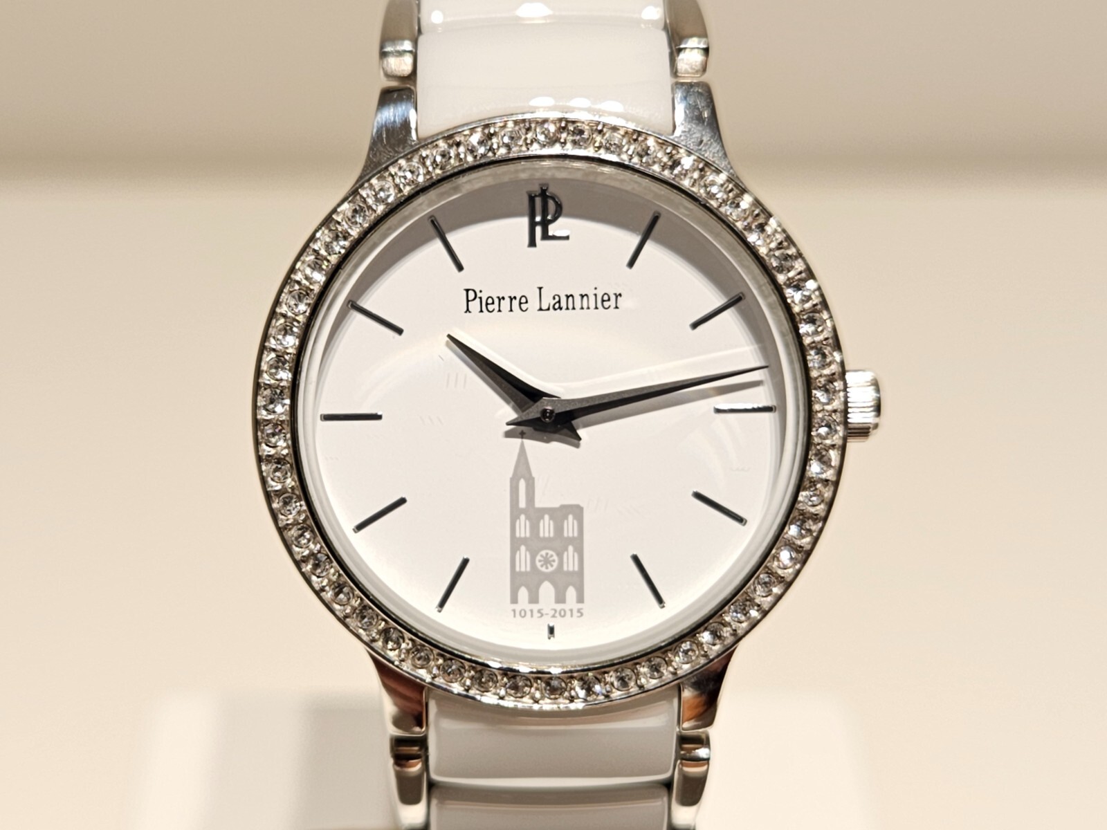 $_57.JPG?set_id=880000500F