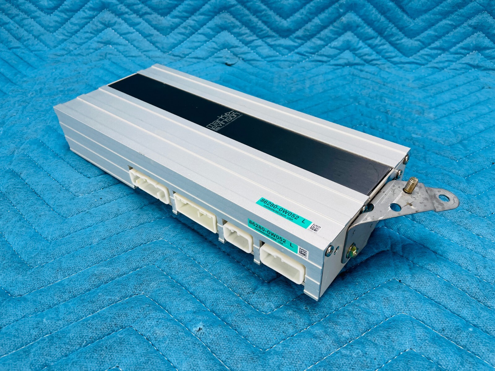Lexus LX470 Audio Amplifier Mark Levinson 2003-2007 OEM | eBay