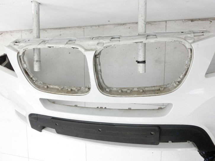 BMW X3 F25 10-14 Stoßstange Stoßfänger Frontschürze Vorne 300 BMW X3 F25 10-14 20.03.2012 7210451 51117210451... Vorschau 7