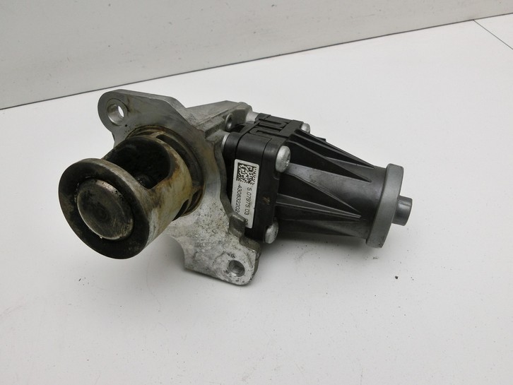 Renault Clio IV BH 12-16 dCi 1,5 66KW Stellmotor für Abgasrückführventil EGR AGR Ventil Renault Clio IV BH 12-16... Bild 2