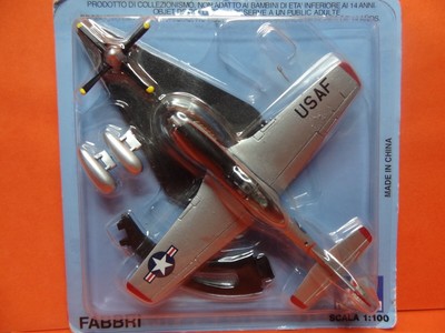 ITALERI-FABBRI SCALA 1/100 MODELLINO IN METALLO P 51D MUSTANG CONFEZIONE INTEGRA