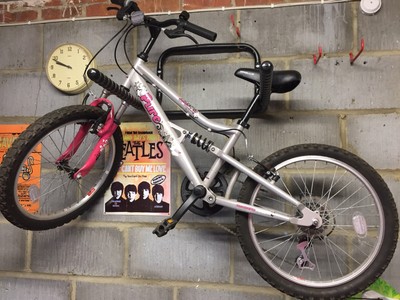 apollo pure childrens bike