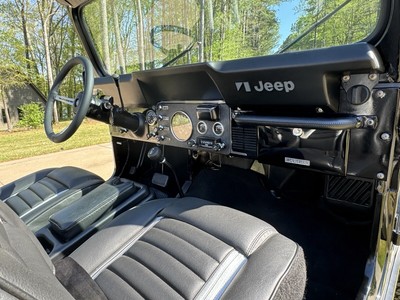 image 8 of interior