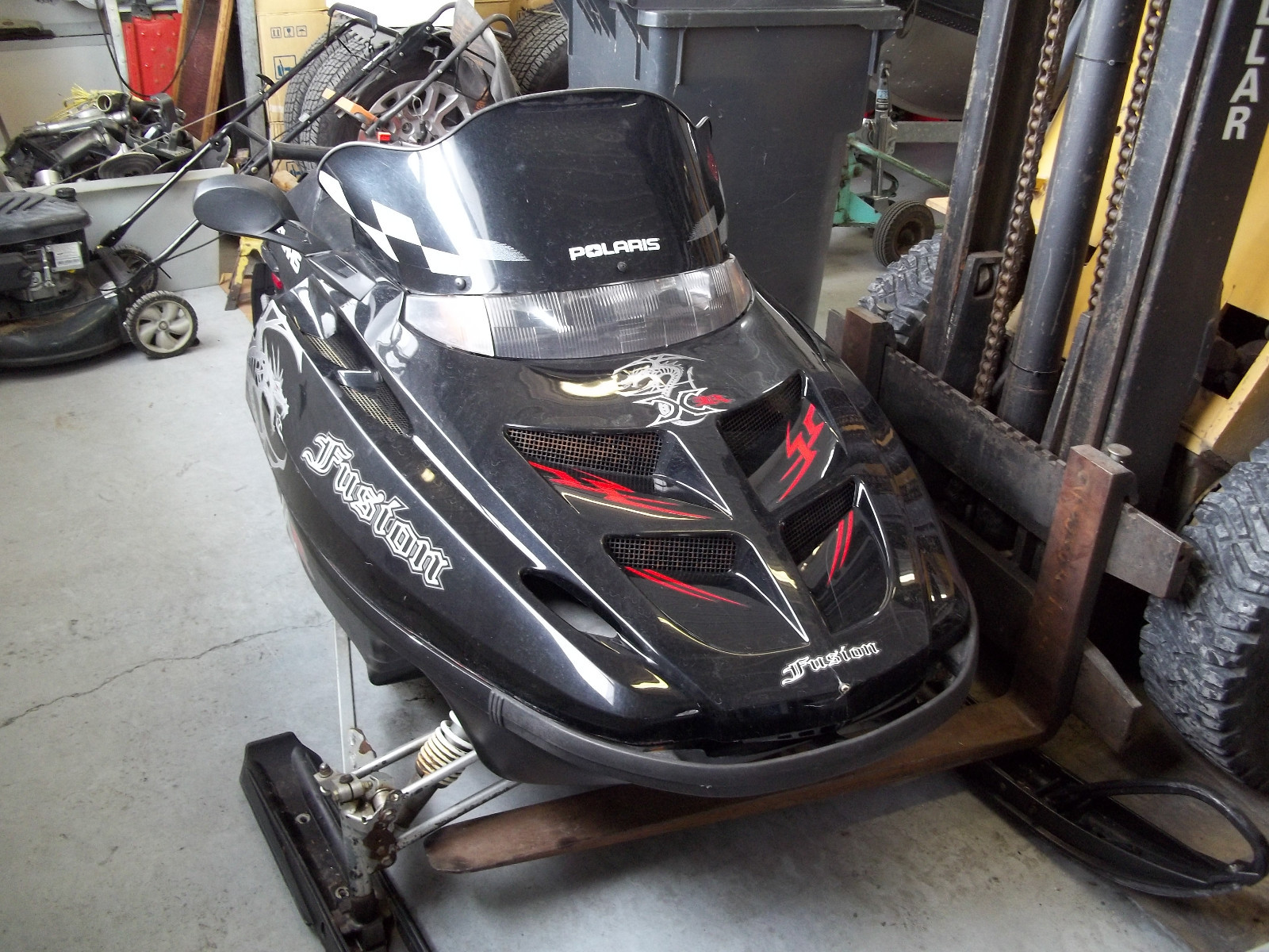 Polaris XC600 suspension