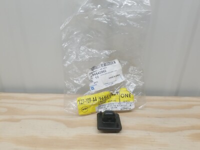 GM 96540969 Support Clips, Hood Hold Open 2004-11 Aveo 2013-15 Spark 2009-10 G3