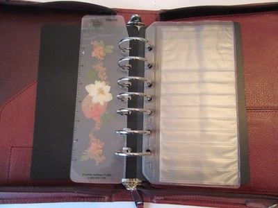 Franklin Covey Quest Burgundy Leather 7 Ring Planner/Binder With Handles