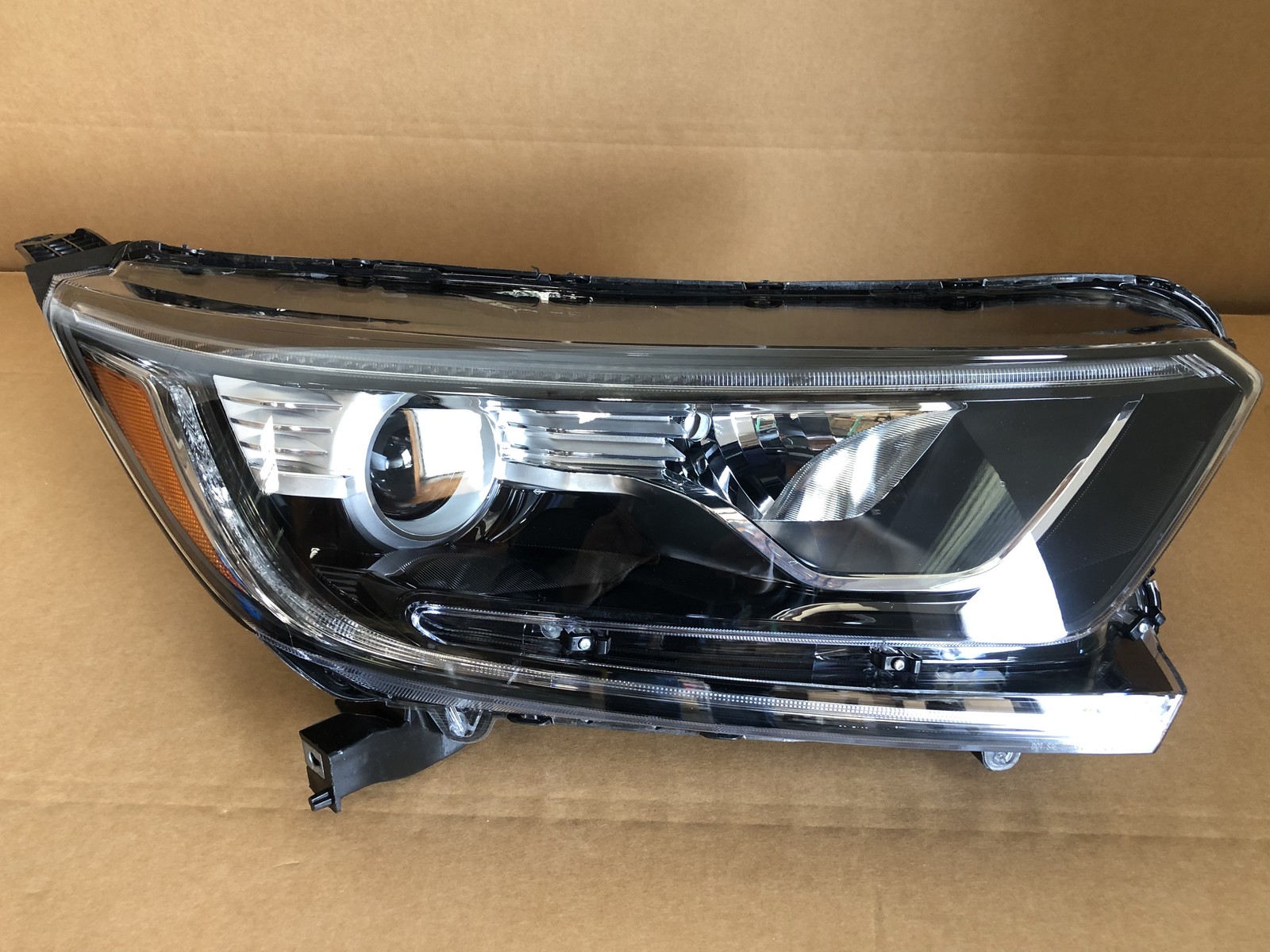 Headlight Replacement for 2017 2022 Honda CRV LX EX EXL Halogen Left Right Pair - Picture 2 of 11