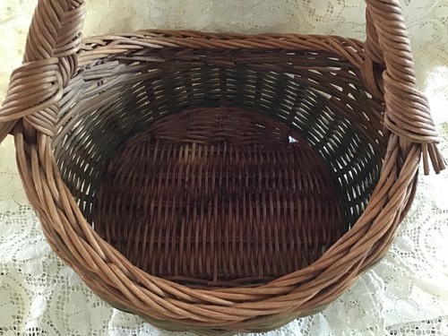 Vintage DOUBLE HANDLE  Basket EASTER Primitive Egg Gathering Market Farm wicker