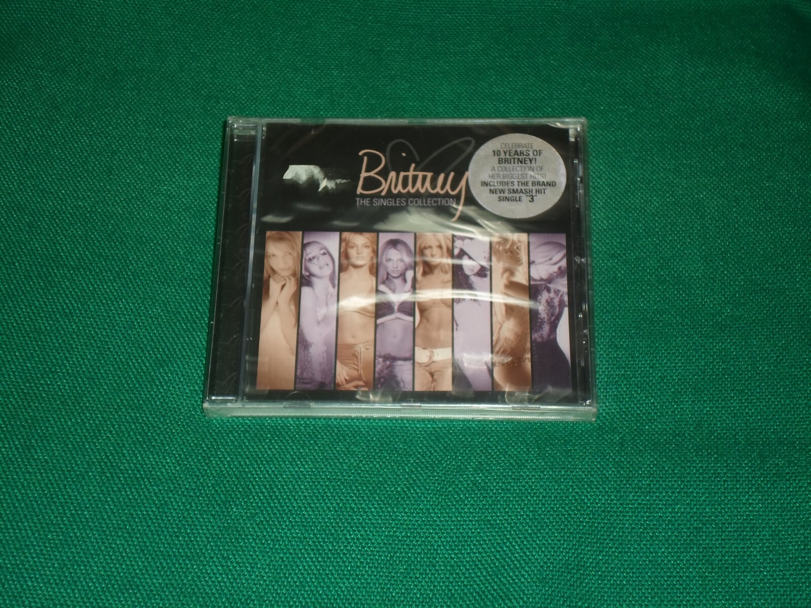 BRITNEY SPEARS 『 THE SINGLS COLLECTION 』 71x42qFAtuL._UF1000,1000_QL80_.jpg