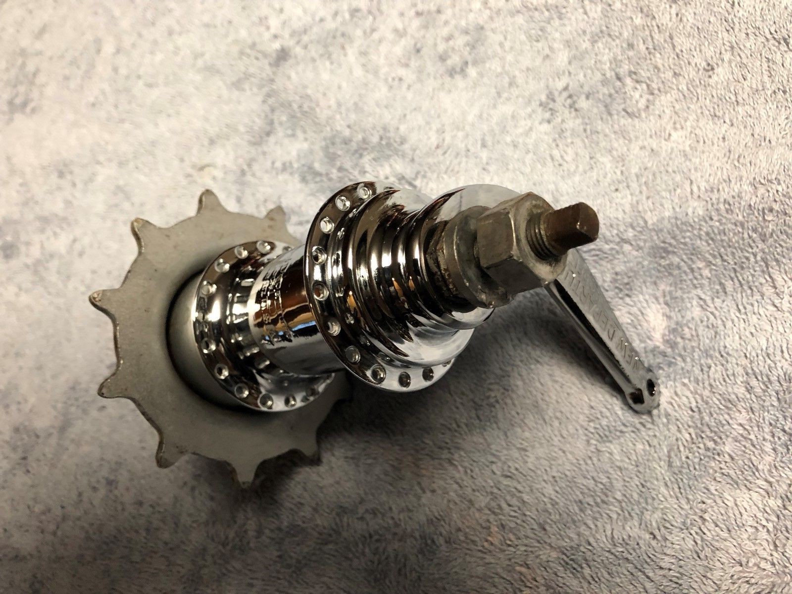 PREWAR NEW DEPARTURE DD 2 SPEED 36 SPOKE SKIP TOOTH REAR WHEEL HUB,
