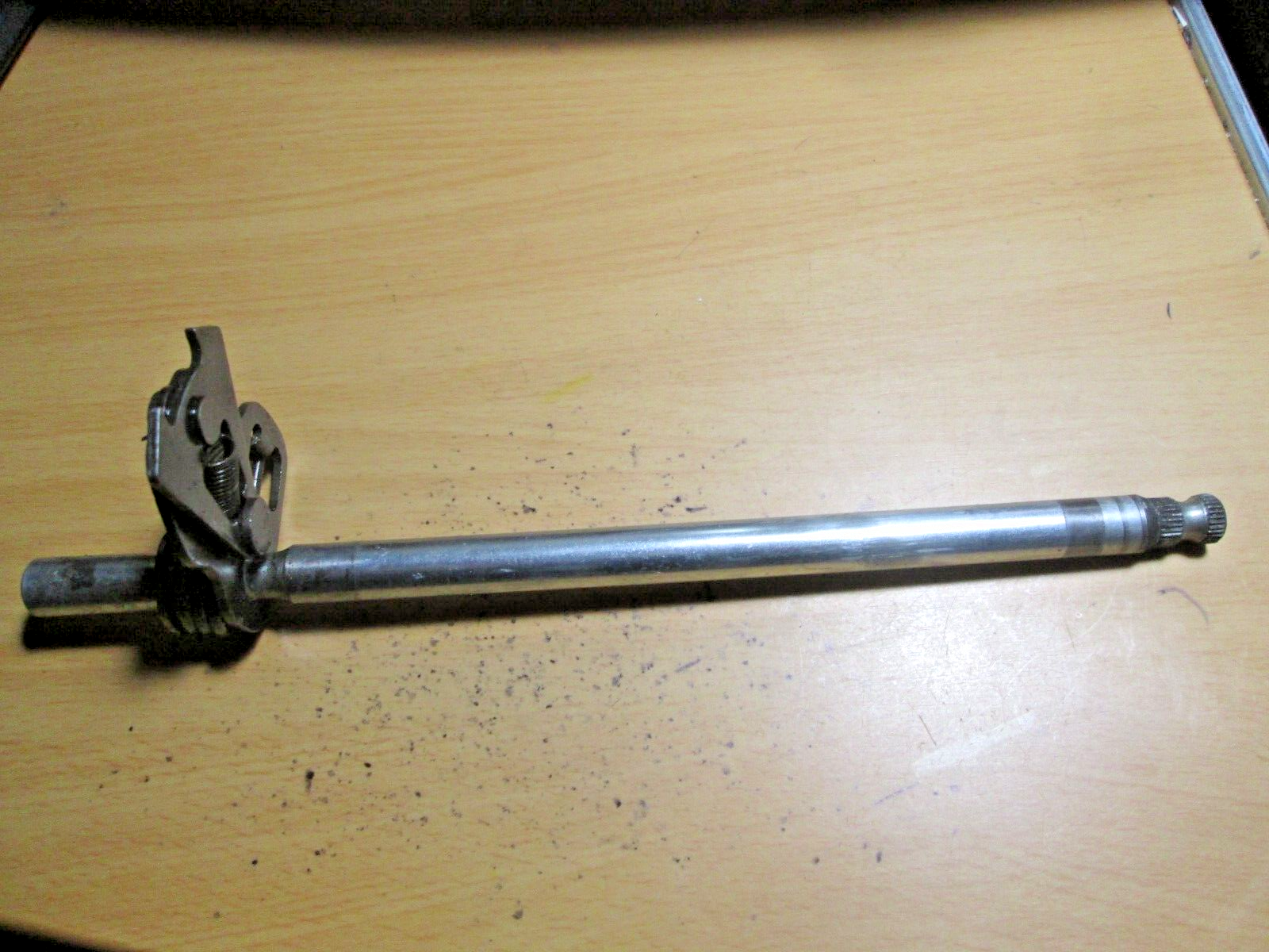 KAWASAKI 1990 - 2004 ZX6D ZX6E NINJA SHIFT CHANGE SHAFT 13172-1072