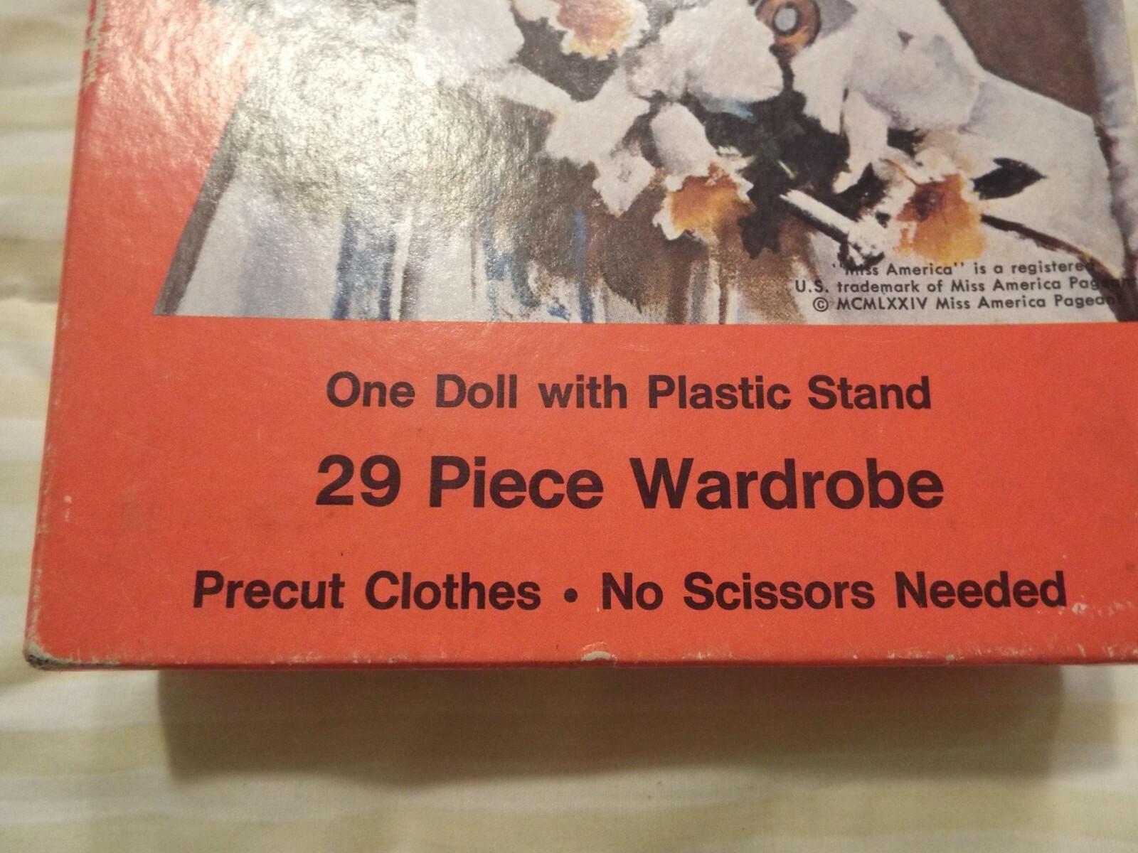 Vintage 1974 Whtiman Miss America Paper Doll set in Original Box