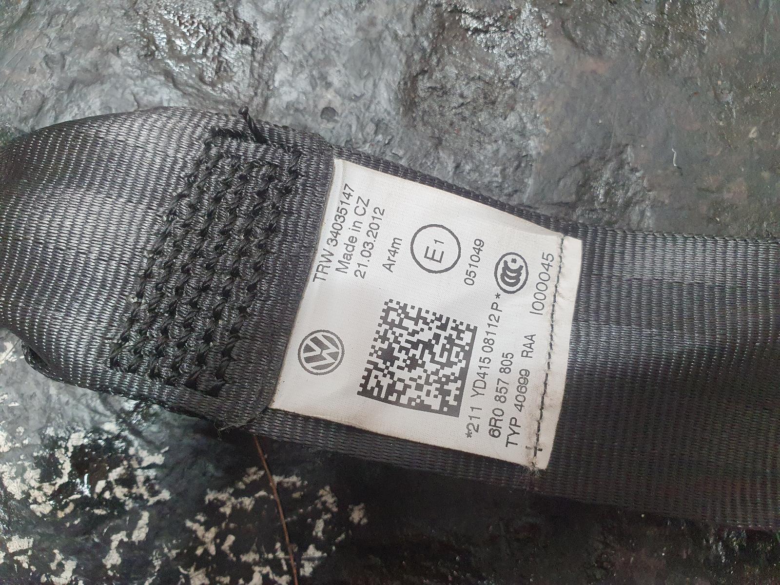 2012 Volkswagen Polo LH REAR SEAT BELT ONLY 4 DOOR/2 DOOR BLACK TYPE image 2