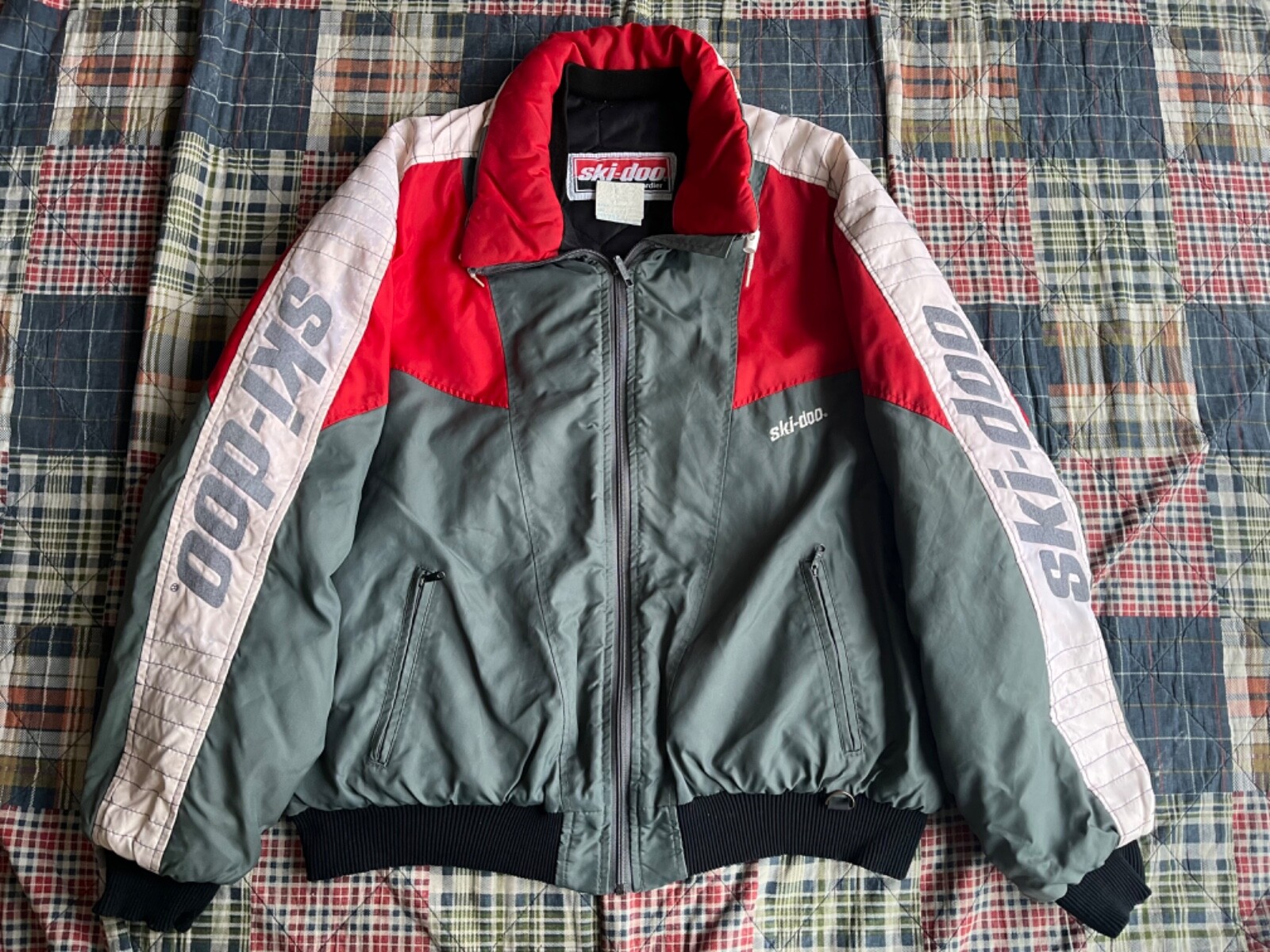 Vintage Ski-Doo Snowmobile Jacket Winter Coat Men's Size 48 Vintage Ski-Doo Snowmobile Jacket Winter Coat Men's Size 48