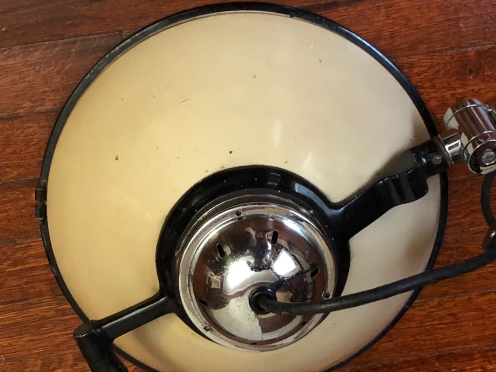 VINTAGE * PELTON CRANE E & O Dental Surgical Exam Light Articulating Wall Mount