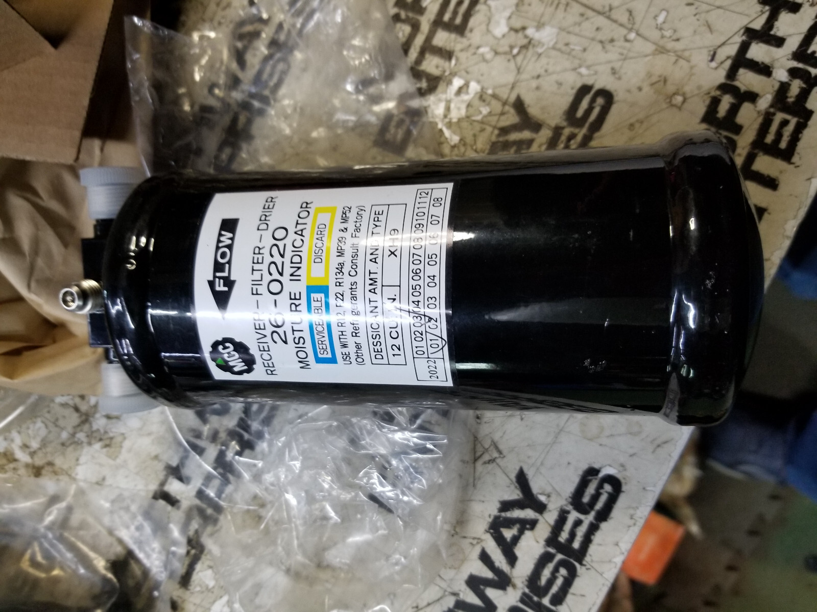 JOHN DEERE AT252692 AIR DRYER - Picture 1 of 5
