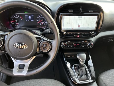 image 3 of interior
