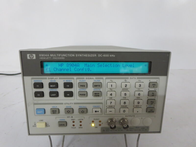 Hewlett-packard 8904a Multifunction Synthesizer, Dc-600 Khz With Options 001