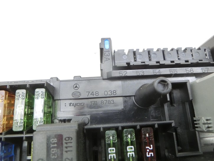 Scatola fusibili Impianto elettrico centrale per Mercedes W204 S204 C220 07-14 - Bild 2