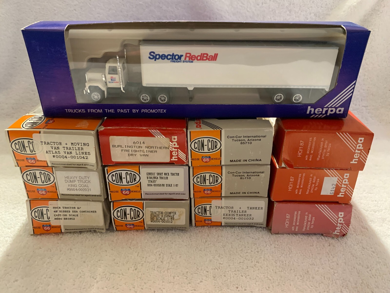 【あす楽対応】 Con-Cor/Herpa HO Scale Trucks and Tractor Trailers Each Sold ホビーラジコン